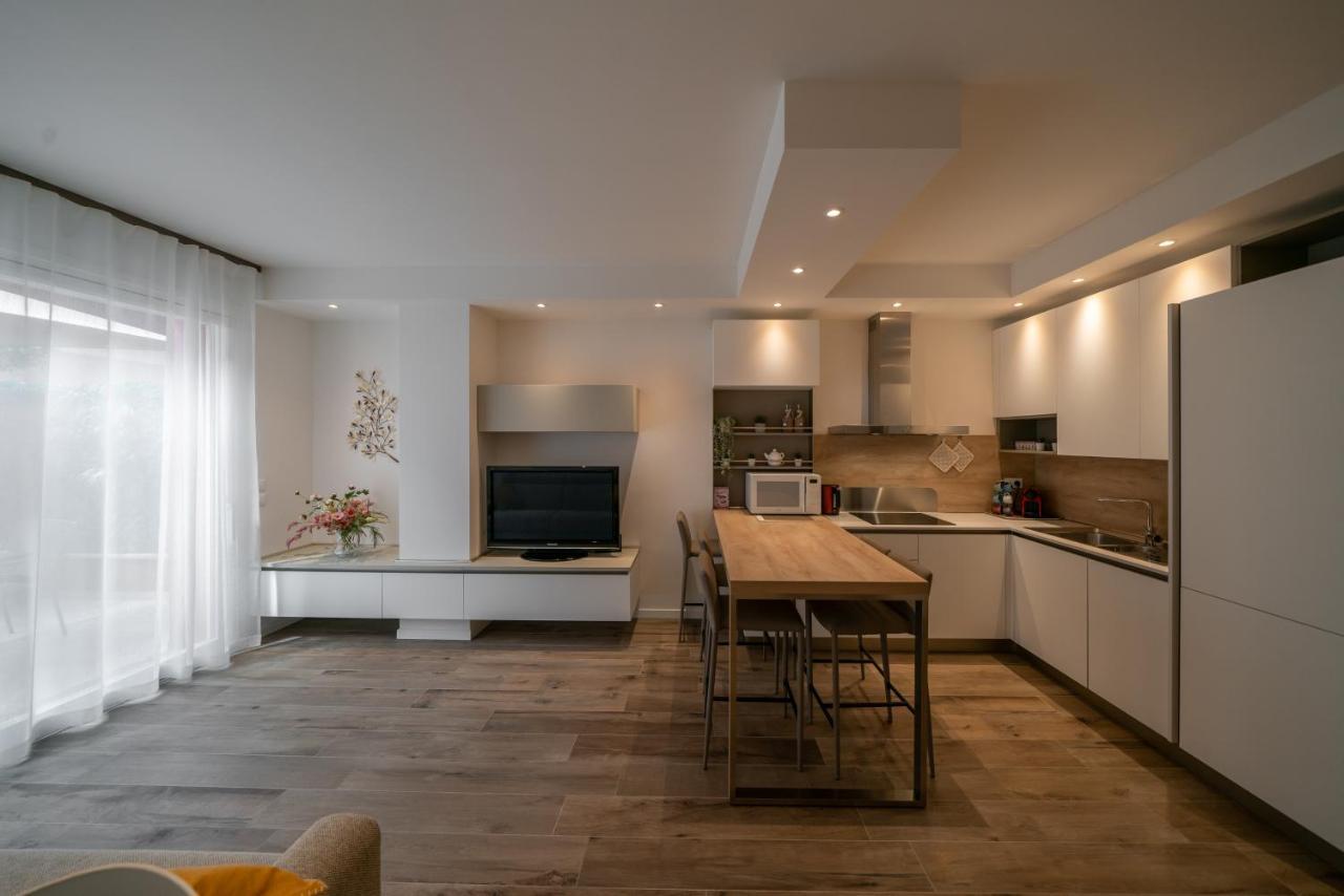 ボローニャSmart House S.Orsola - Garage & Gardenアパートメント エクステリア 写真