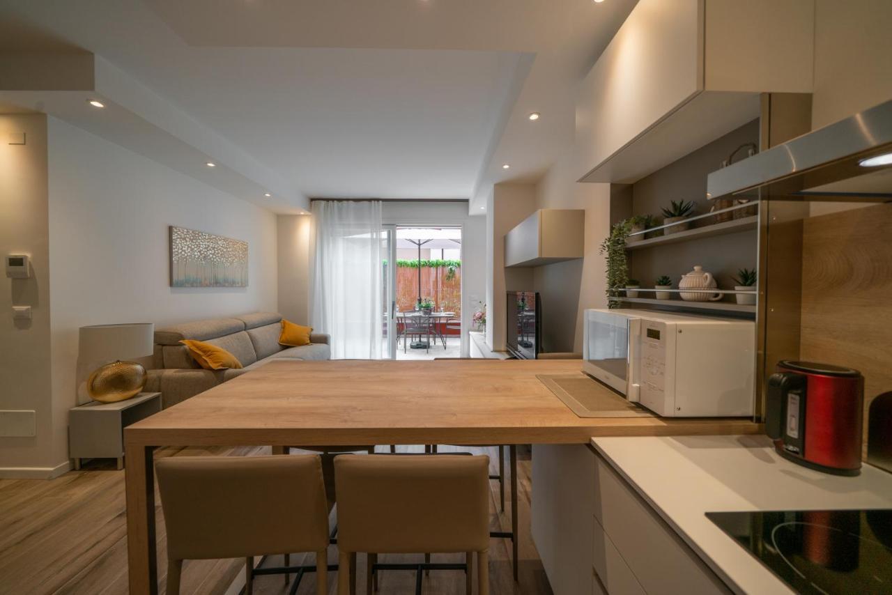 ボローニャSmart House S.Orsola - Garage & Gardenアパートメント エクステリア 写真