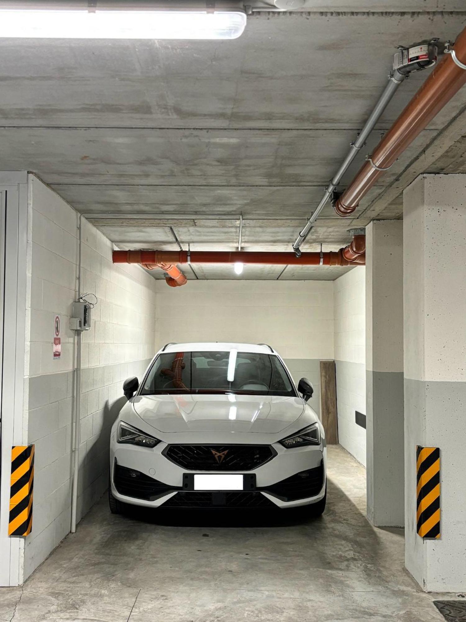 ボローニャSmart House S.Orsola - Garage & Gardenアパートメント エクステリア 写真